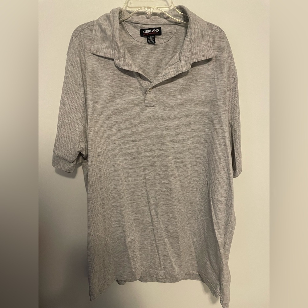 🎉2/10 Kirkland Signature Light Gray Polo Shirt
